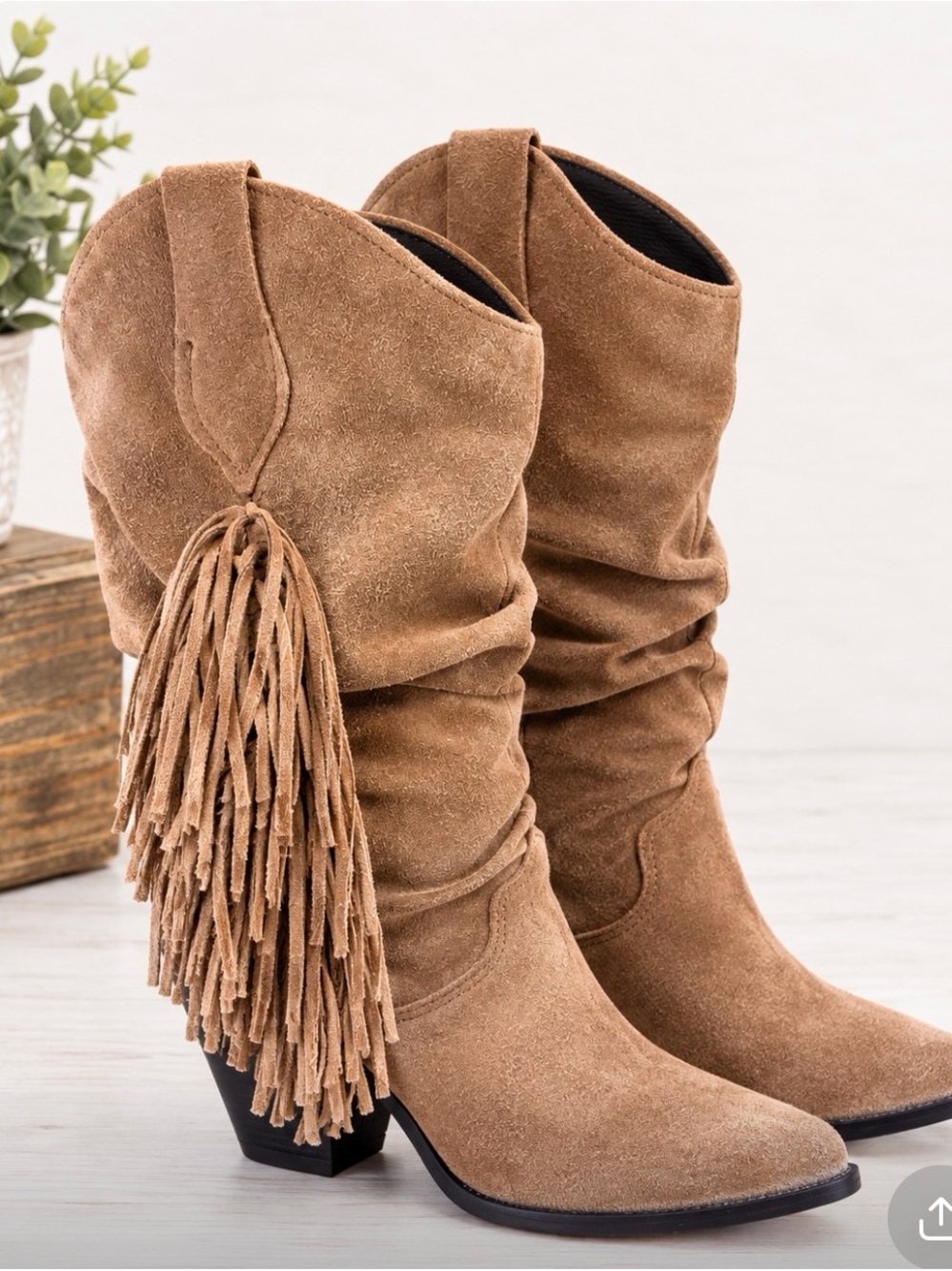 dingo vintage 80s Tan Suede Fringe Mid-Calf Heeled Boots